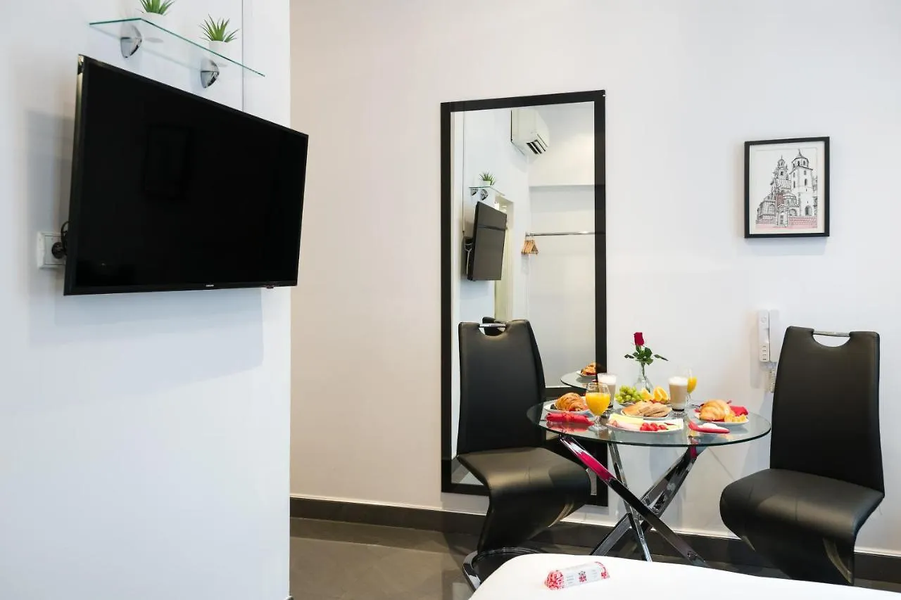 Komorowski Luxury Guest Rooms Krakau