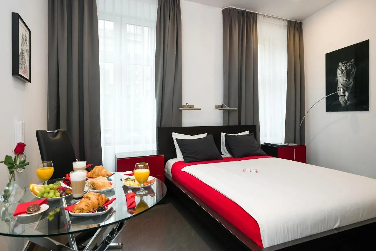 Komorowski Luxury Guest Rooms Krakau 4*,  Polen