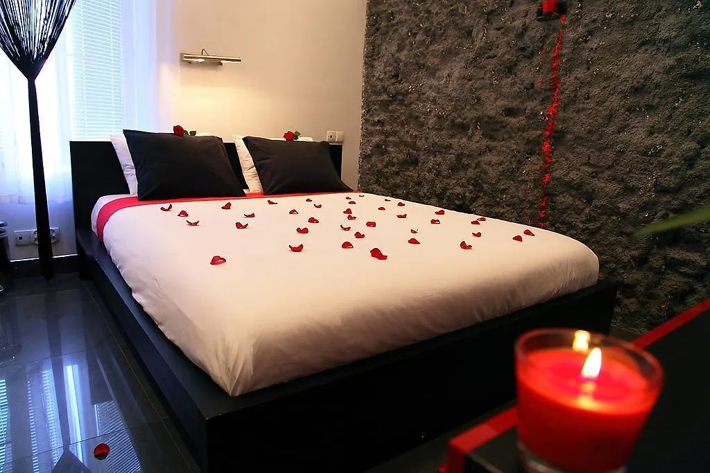 Komorowski Luxury Guest Rooms Krakau Aparthotel