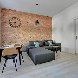 Apartment Haffnera 30