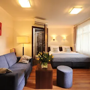 Aparthotel Armon