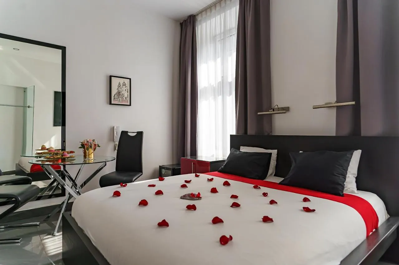 Apartahotel Komorowski Luxury Guest Rooms Cracovia