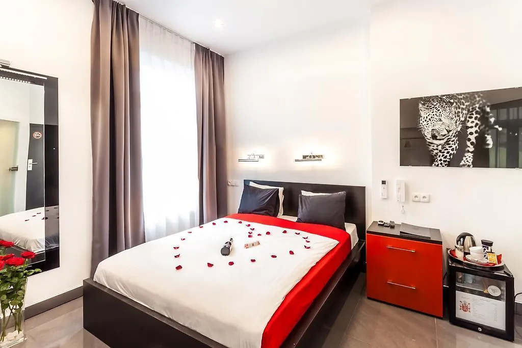 Komorowski Luxury Guest Rooms Cracovia Apartahotel