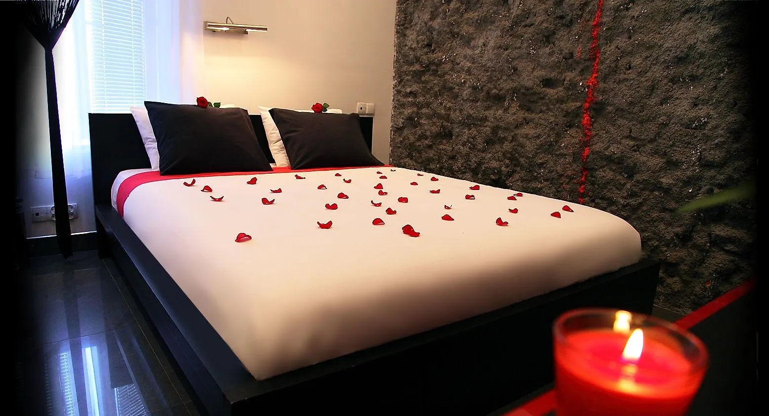 Komorowski Luxury Guest Rooms Krakow 4*,  Poland