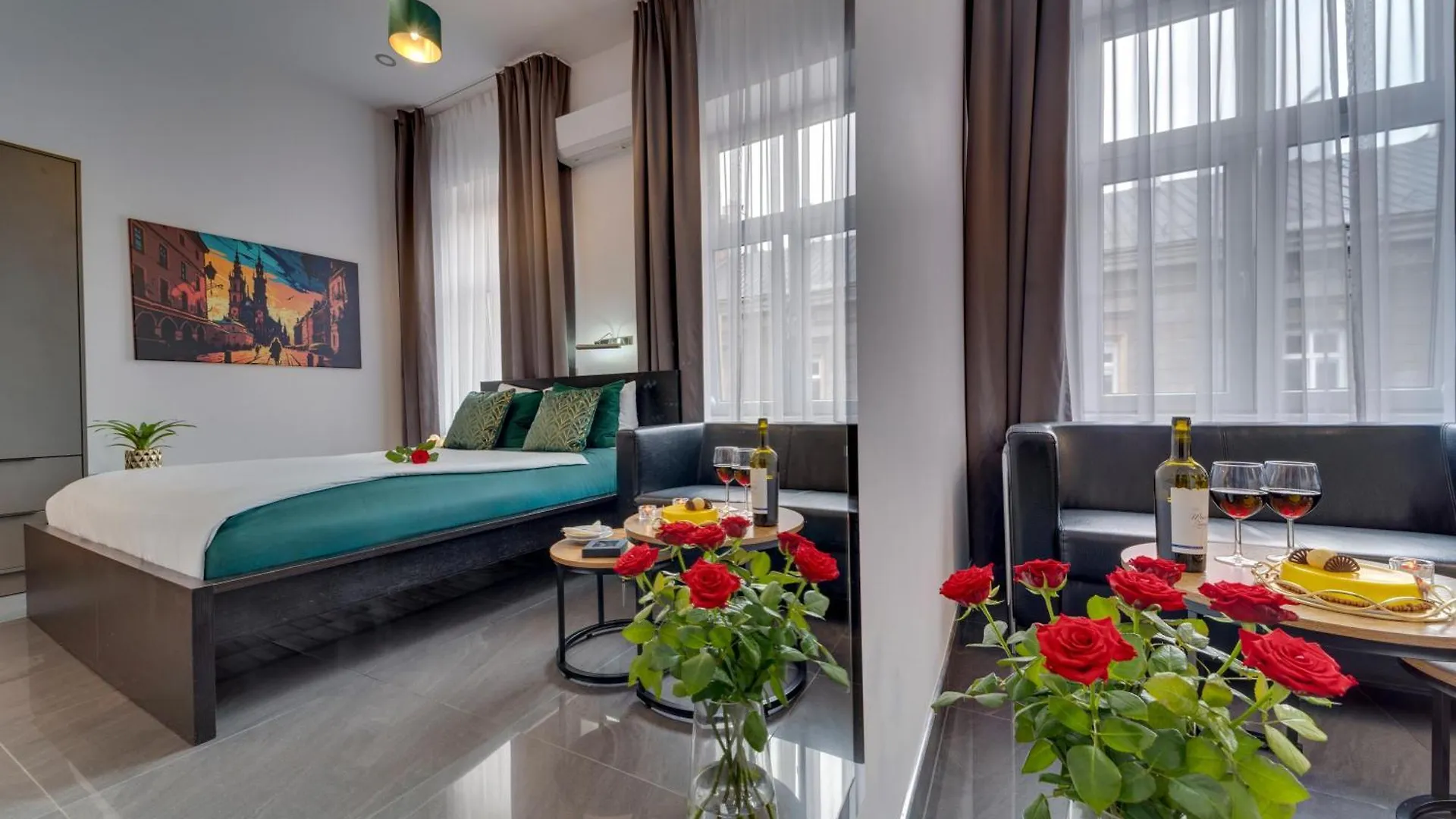 Apartahotel Komorowski Luxury Guest Rooms Cracovia