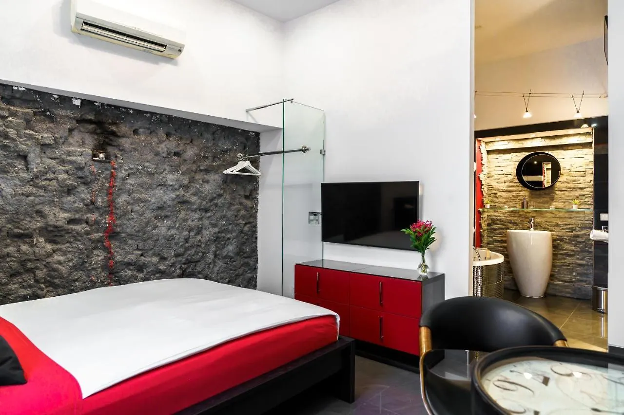 Komorowski Luxury Guest Rooms Krakow Aparthotel